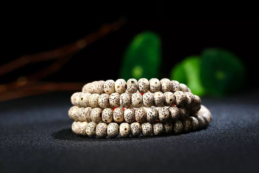 这也就是之前提到的为什么没必要要求星月的顺白与无瑕疵的理由