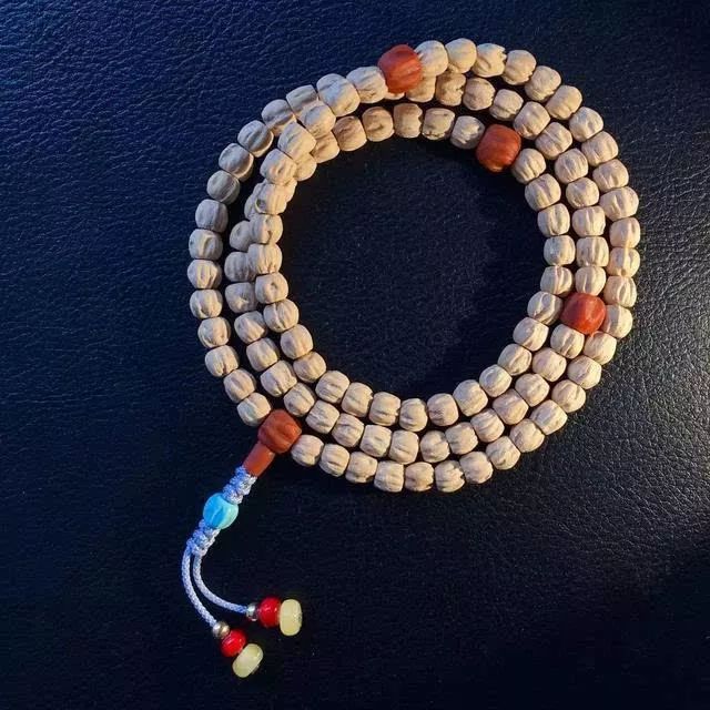 这也就是之前提到的为什么没必要要求星月的顺白与无瑕疵的理由