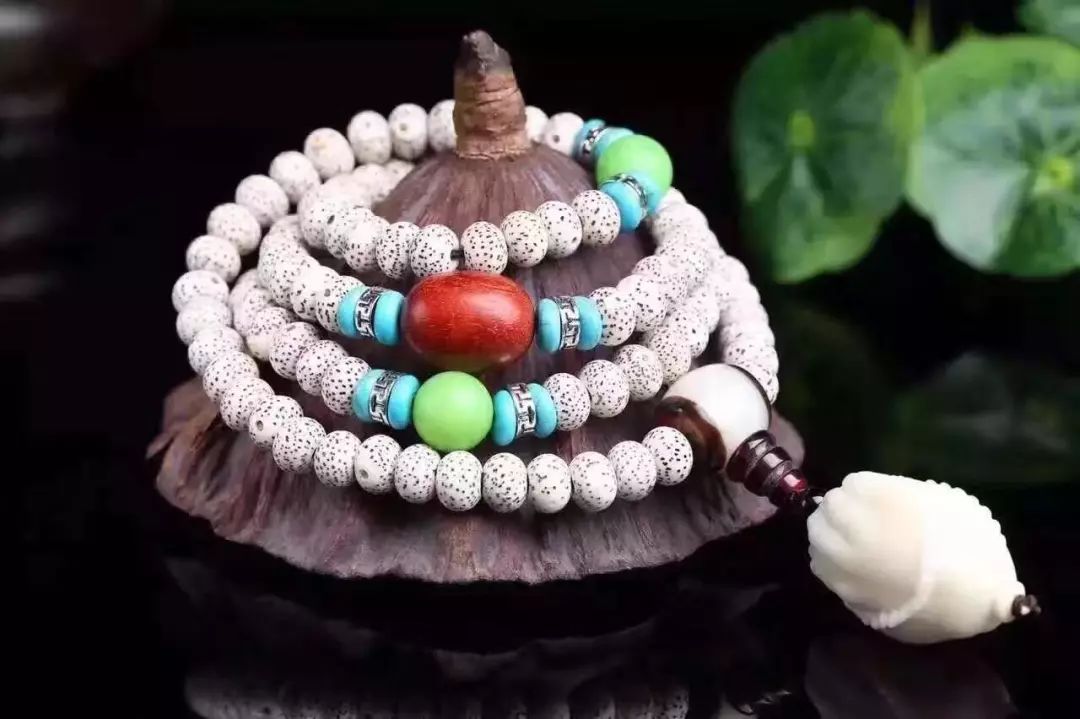 这也就是之前提到的为什么没必要要求星月的顺白与无瑕疵的理由