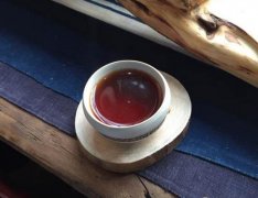 ����˵���̵������˵ĸ�����̬����