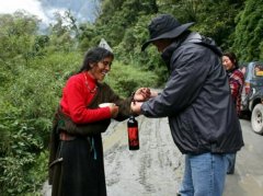 ��������ߵľ��磺���ԡ����ġ���Ե�����