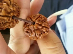 ���ʱע��ʱ����ע�Ѻ۵ı仯