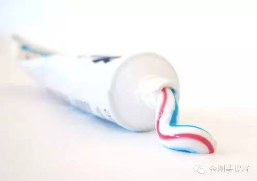 ʵ飺ȾɫôȾ