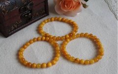 ���������Ȼ������ѹ��������һ�и㶨��