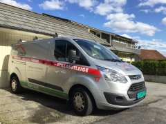 <b>�¹���Ͷ��600��ŷԪ ��չ�綯�������Զ���ʻ</b>